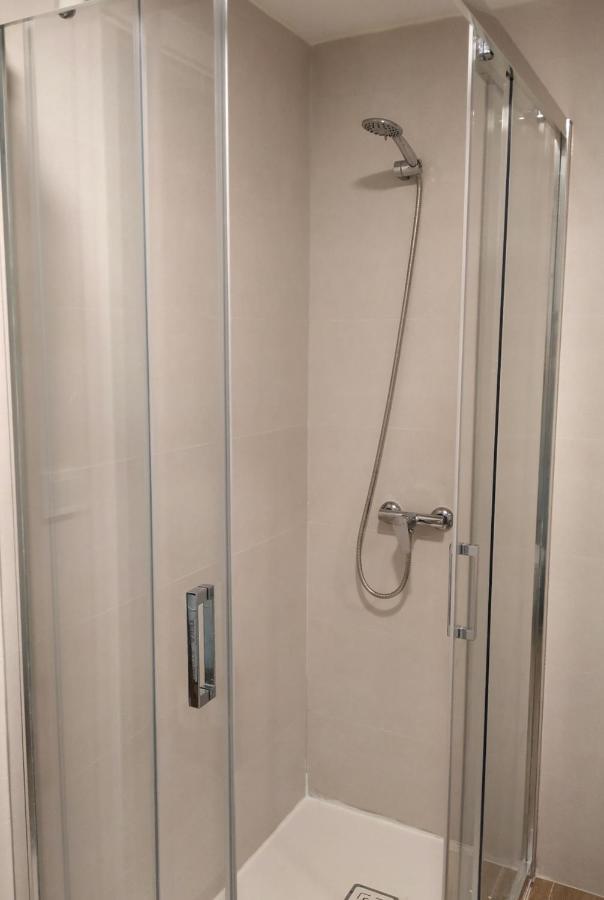 Apartamento Privado Proximo A Playa Y Ciencias Con Wifi Apartment Валенсия Екстериор снимка