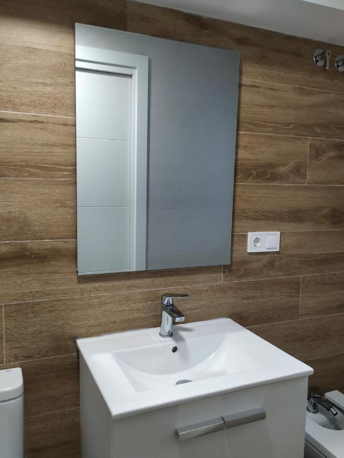 Apartamento Privado Proximo A Playa Y Ciencias Con Wifi Apartment Валенсия Екстериор снимка